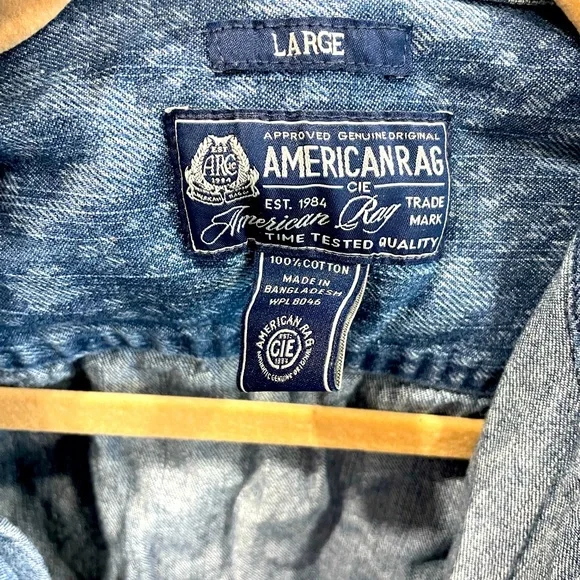 Fun patterned denim button down! - Picture 2 of 3